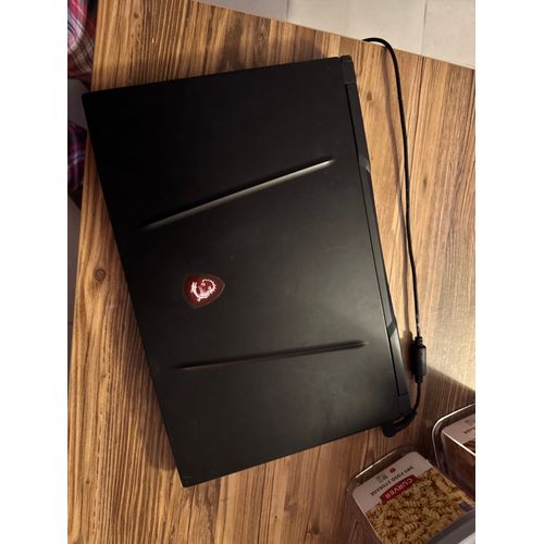 MSI Léopard GL75 - 17.3" Intel Core i7-10750H - 2.6 Ghz - Ram 6 Go - SSD 512 Go