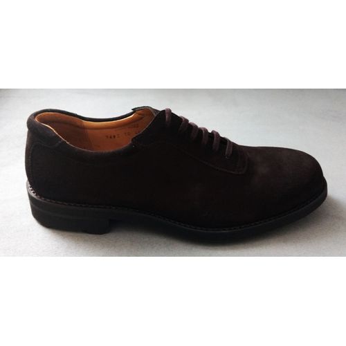 Chaussures Richelieu Guernesey Velours Brun. Lacets. Bexley. Pointure 45