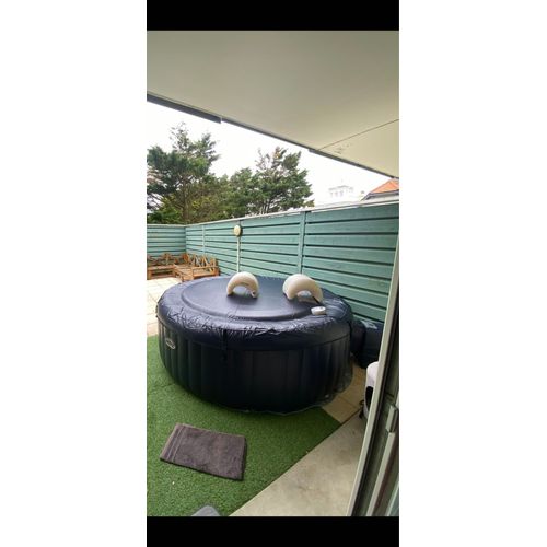 Jacuzzi 6 places inter