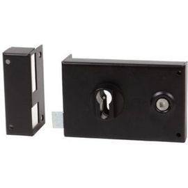 Serrure applique horizontal profil? Europe Bricard 140x90mm droite