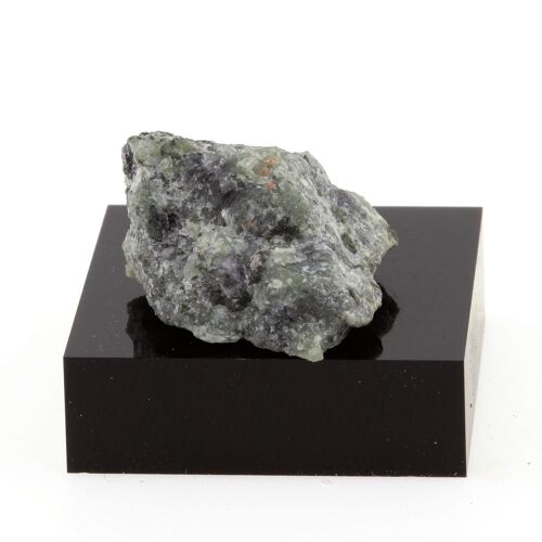 Prehnite. 27.0 Cts. Thetford Mines, Québec, Canada