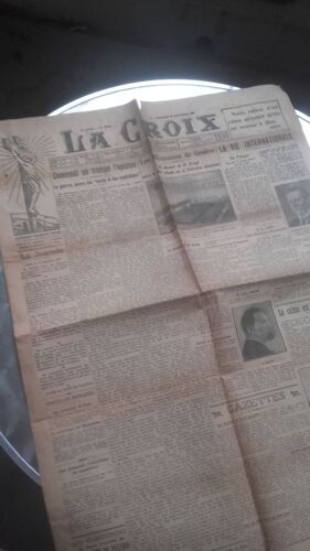 Journal "La Croix" N°14882