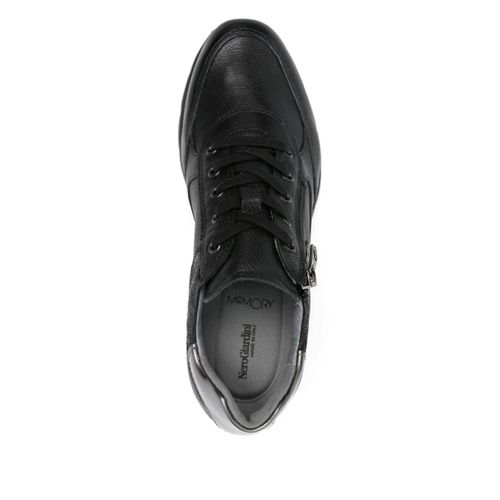 Nero Giardini Baskets À Détail Zippé - Noir