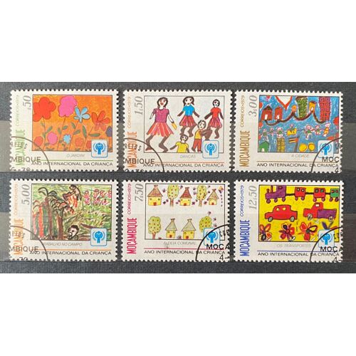 Lot De 6 Timbres Oblitérés Mozambique 1979