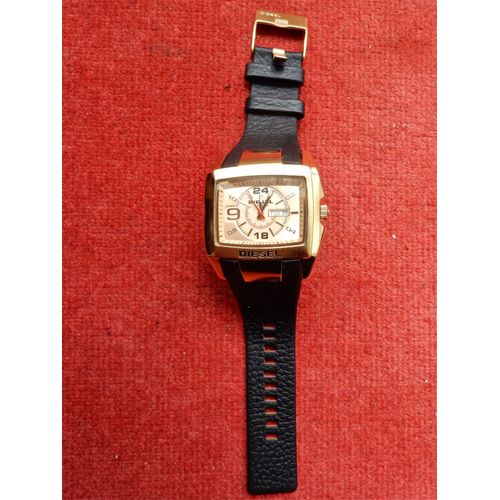  Montre Bugout Dz1216 De Diesel