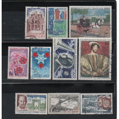 France 1966/1967 :Lot De 10 Timbres Oblitérés En Très Bon État.