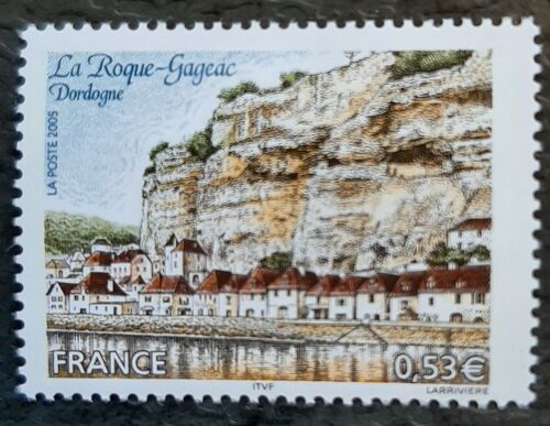 Timbre N° 3809 - La Roque-Gageac - Maisons Au Pied De La Falaise -2005