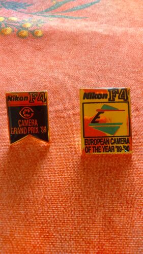 Pin's Nikon F4