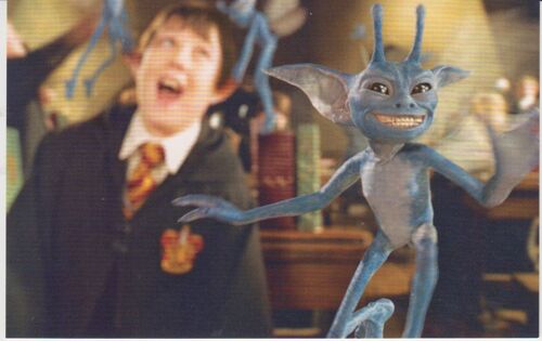 Cp " Harry Potter Et La Chambre Des Secrets : Neville Londubat Aux Prises Avec Des Lutins De Cornouailles ".