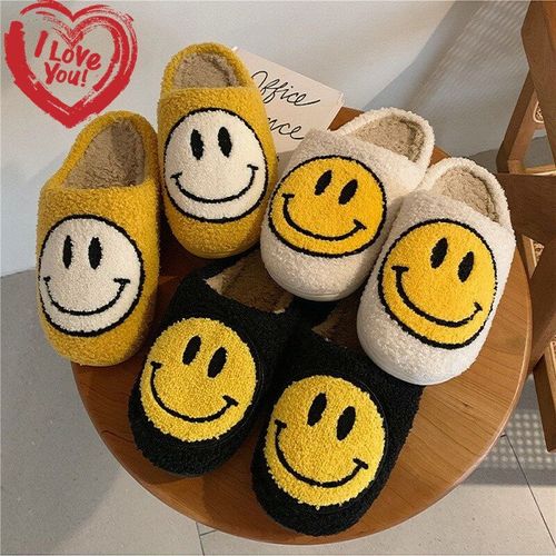 Sandales Femmestéchaussure Femmepantoufle Femme Chausson Femmepantoufles D'intérieur Smiley Pour Femmes, Chaussures De Couple, En Peluche, Plates, Couleur Unie, Garde Au Chaud
