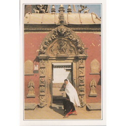 Népal, " Bhadgaon, La Porte Dorée ".