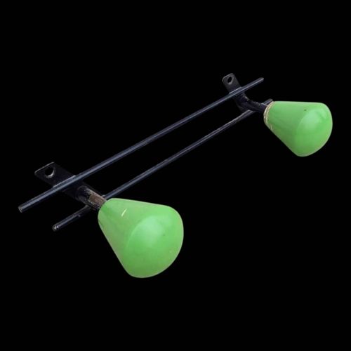 Porte manteaux mural vintage annes 60 vert