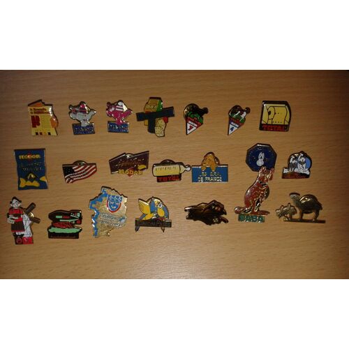 Lot De 21 Pin's Publicitaires