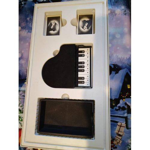 Jeux De Société Piano Le Jeu De Ceux Qui Connaissent La Chansonsschmidt France