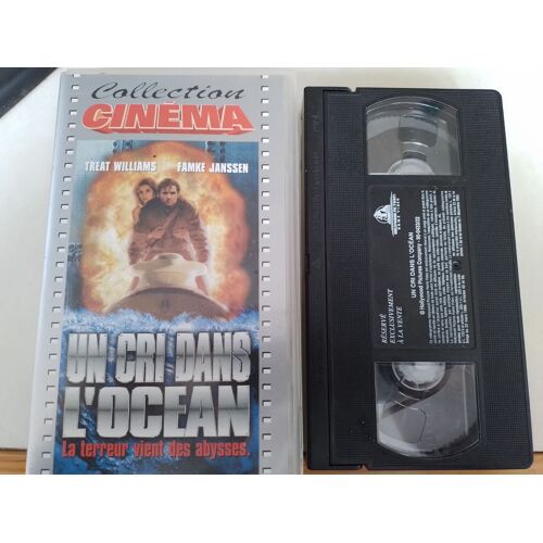 Cassette Vidéo Vhs - Un Cri Dans L'océan - Treat Williams