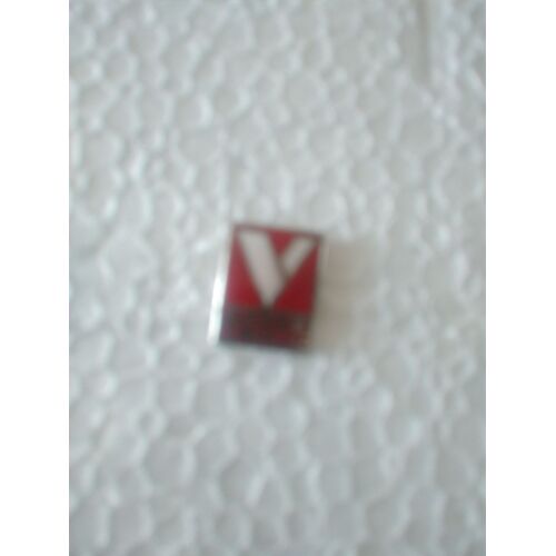 Pin's Groupe Victoire
