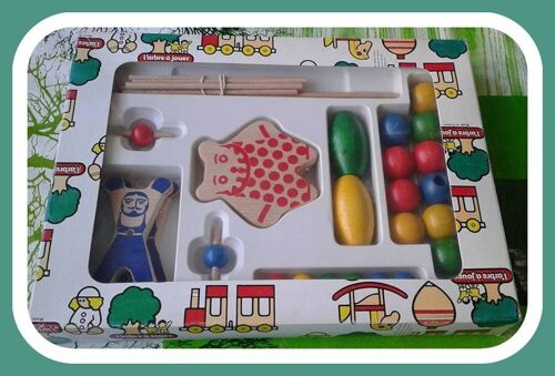 Jeu D'eveil L'arbre A Jouer Entierement En Bois 