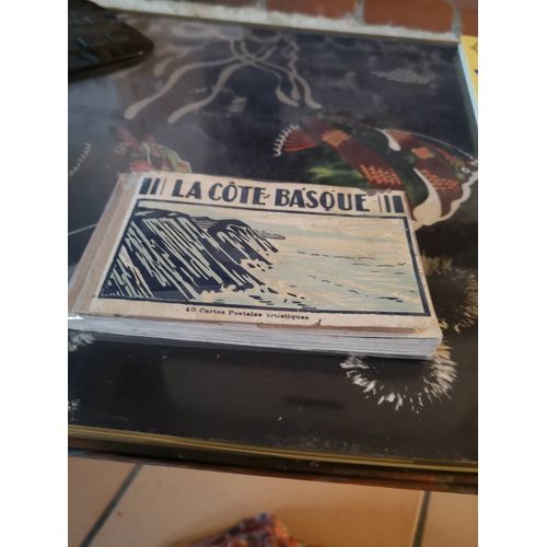 La Côte Basque 40 Cartes Postales Artistiques