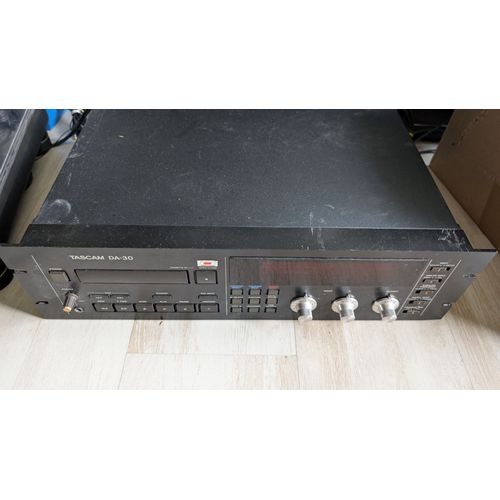 Tascam DA30
