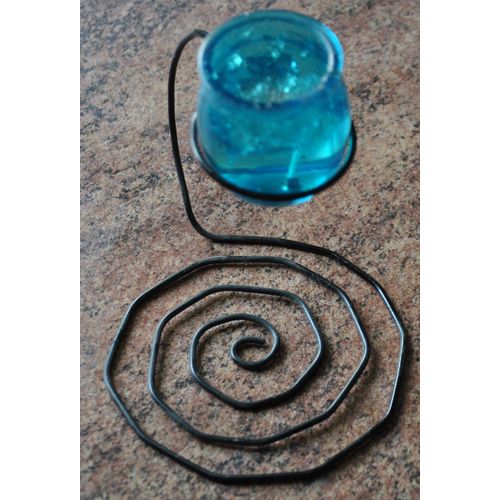 photophore sur pied fer forgé forme escargot / Porte bougie