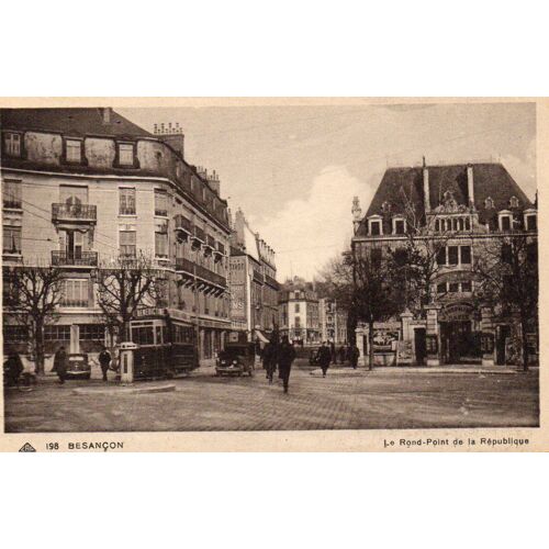 Carte Postale Ancienne  - 198  Besancon - Le Rond-Point De La République 