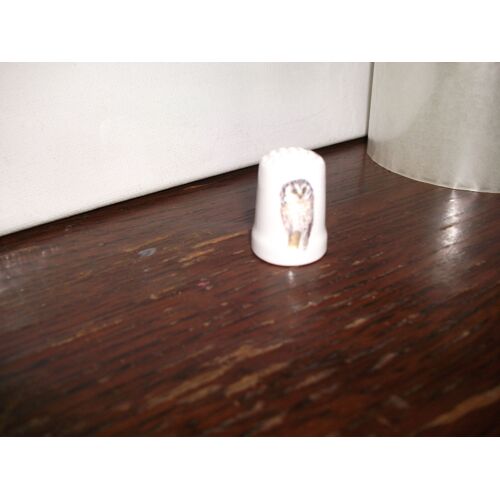 Dé À Coudre À Collectionner  Un Hibou De Face