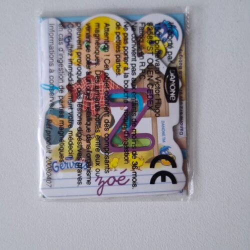 Lot De 2 Magnets Neuve Sous Blister Magnet Série La Ferme Pochoir Danone Gervais Alphabet Lettre F Z Fruits Zoé