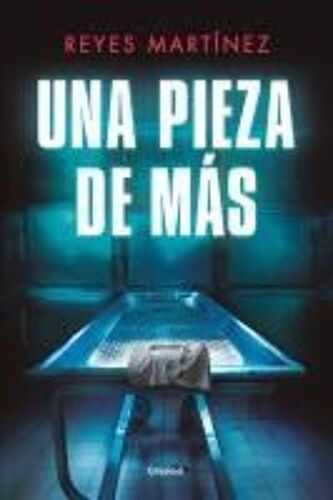 Una Pieza De Más / An Extra Piece