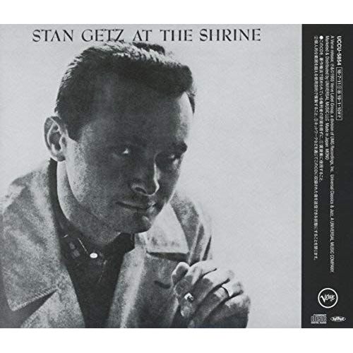 At The Shrine Import Japon