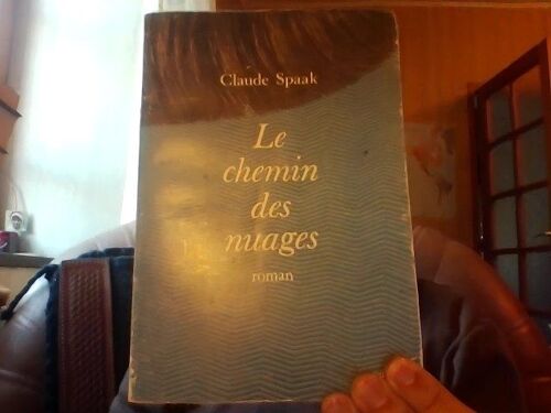 Le Chemin Des Nuages