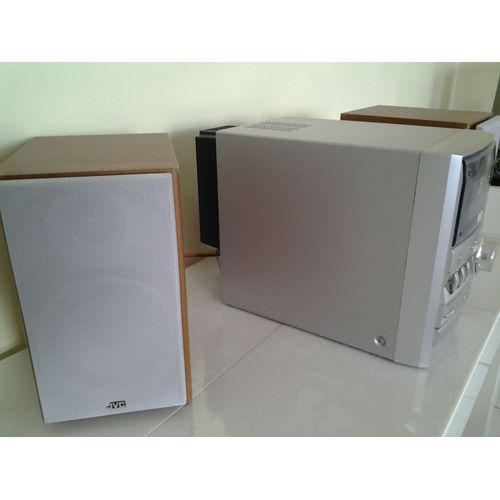 Micro  chaîne hi-fi 