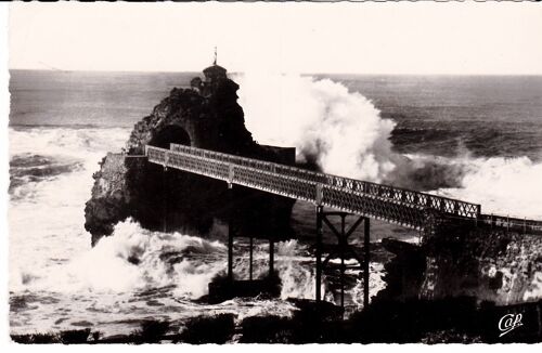 Biarritz / La Tempête Du Siècle Au Rocher De La Vierge
