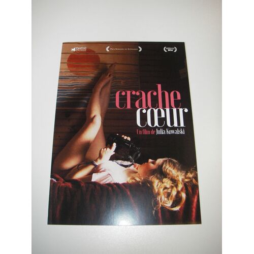 Carte Projections Presse Film Crache CUr Liv Henneguier