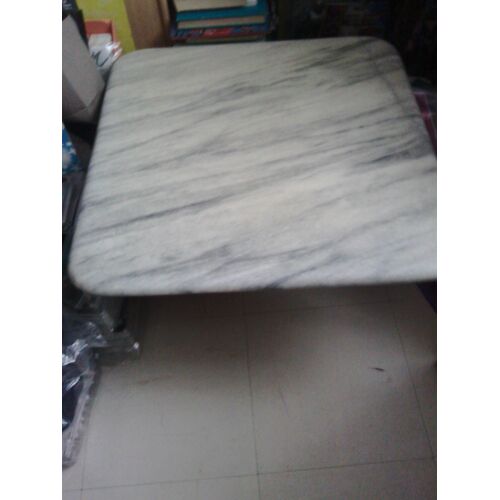 Table basse en marbre 