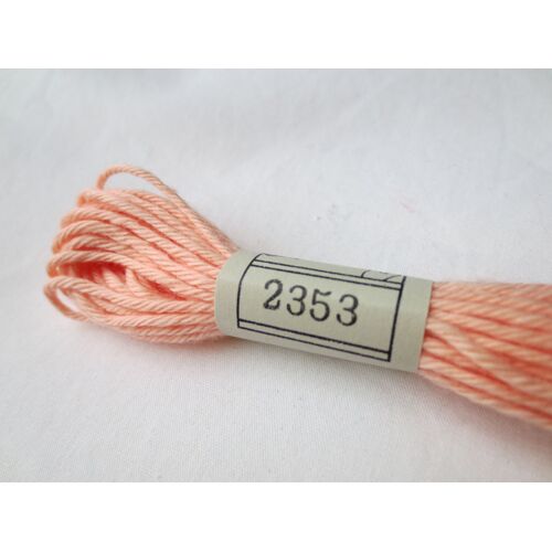 Échevette À Canevas Coton  D.M.C. N°4 Retors, N°2353 Coloris Rose Pâle