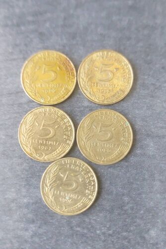 Pièces De 5 Centimes De Franc