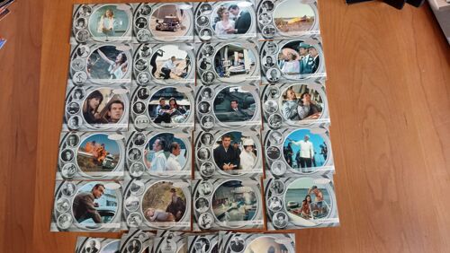 James Bond 007 Lot De 37 Cartes Différentes