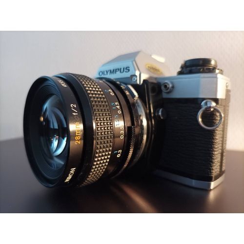 Olympus OM10 + Kiron 28 mm f2