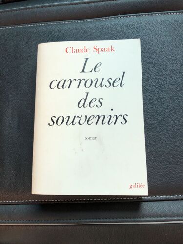 Le Carrousel Des Souvenirs