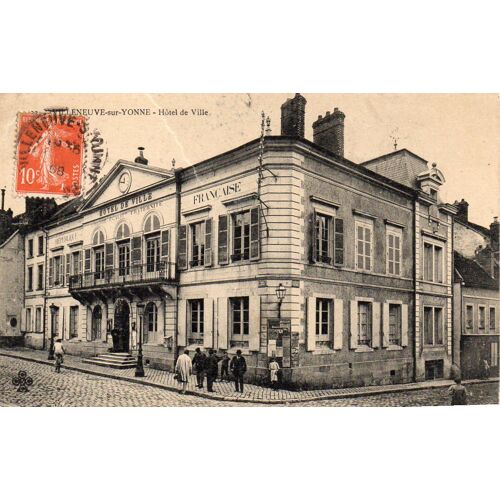 Carte Postale Ancienne  - Villeneuve Sur Yonne - Hôtel De Ville
