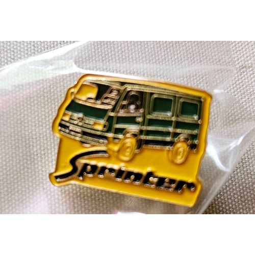 Pin's Publicitaire Mercedes Sprinter