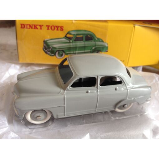 Dinky Toys F n° 24 U Simca 9 Aronde en boîte 1/43