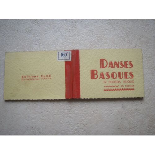 Danses Basques. 12 Photos-Bijoux En Couleurs.