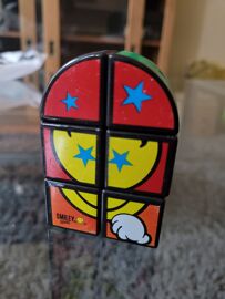 Jouet Smiley - Rubik's Cube - Collection Mac Donalds Happy Meal