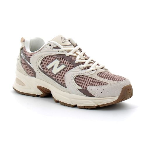 Chaussures New Balance 530 Beige Synthétique Textile Foot Locker