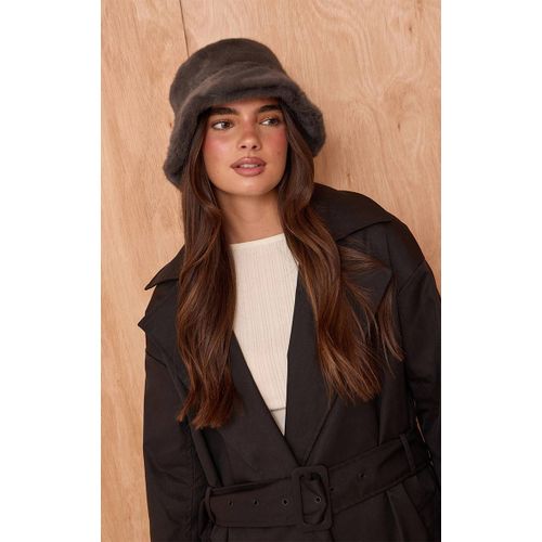 Bob En Fausse Fourrure Gris, Gris