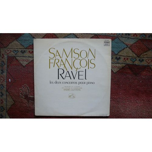 Les Deux Concertos Pour Piano
