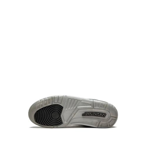 Jordan Baskets Mi-Montantes Air Jordan 3 Retro - Gris