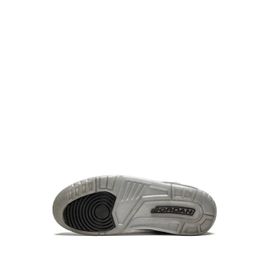 Jordan Baskets Mi-Montantes Air Jordan 3 Retro - Gris