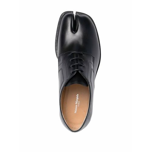 Maison Margiela Derbies Tabi En Cuir - Noir
